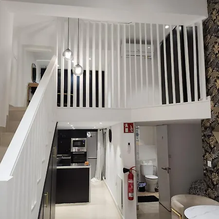 Apartment Centrum F *