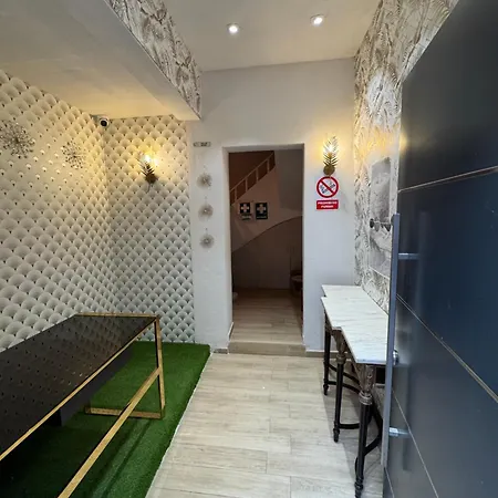 Centrum F Apartment