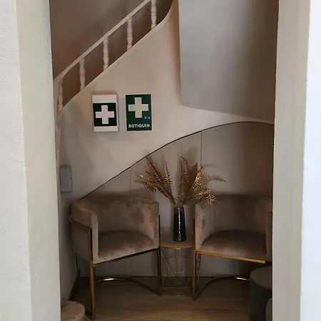 Apartmán Centrum F *