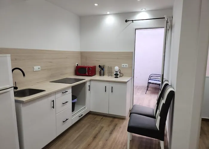 Centrum F Apartman *