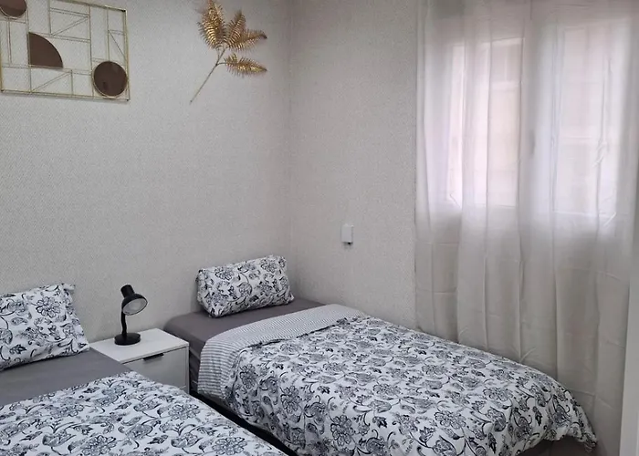 Centrum F Apartman *